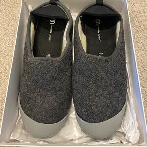 Mahabis Women’s Gray Slippers with extra sole